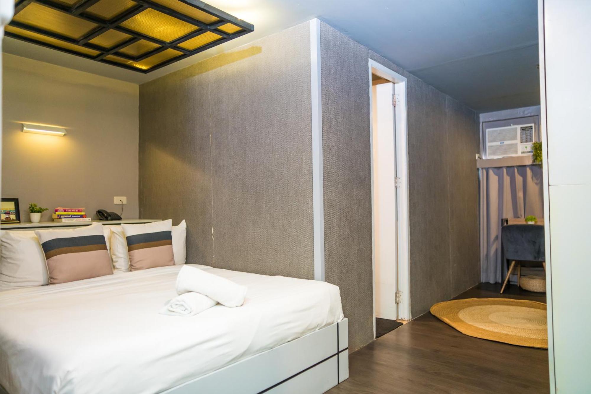 Abraham Manila - Located In Central Makati (Adults Only) Makati City Exteriör bild